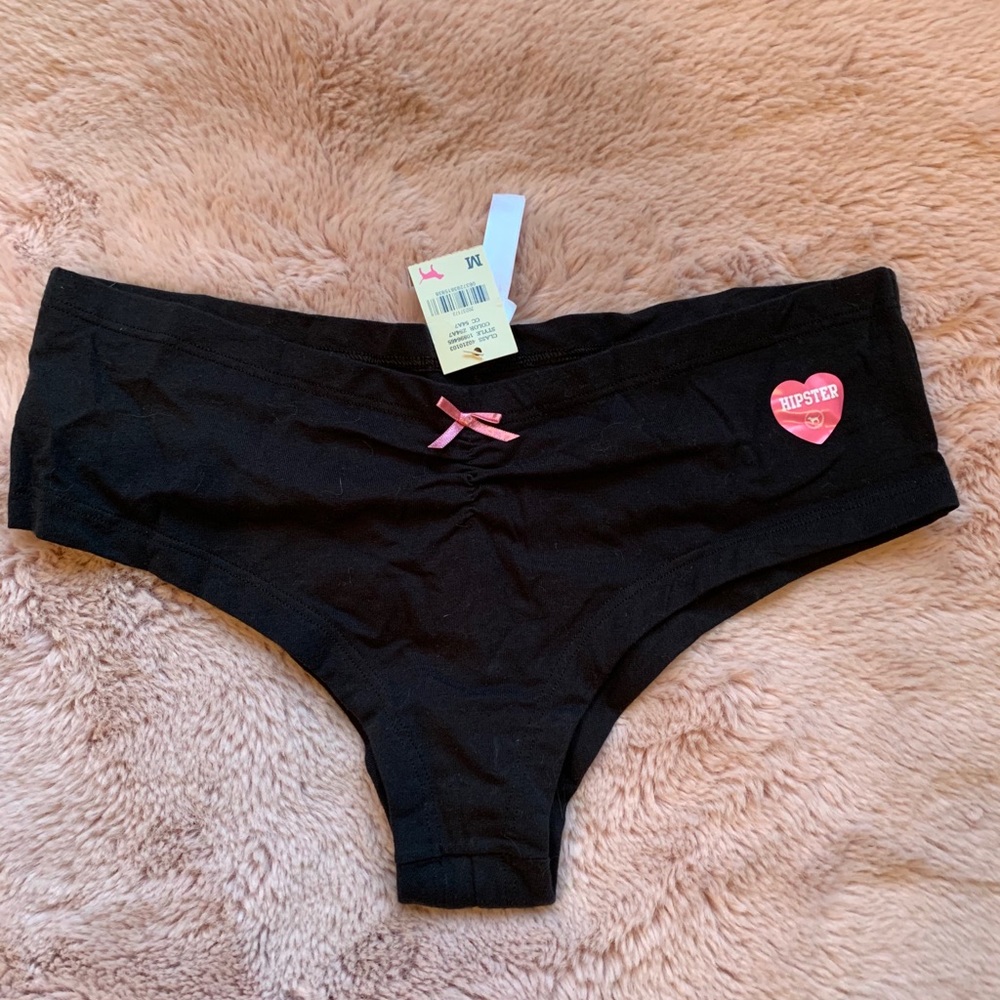 NWT VS Pink Black Hipster Cheeky Panty Size M